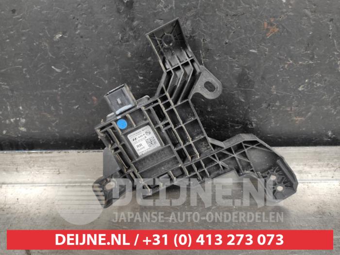 Hyundai Ioniq Blind spot sensor O531110