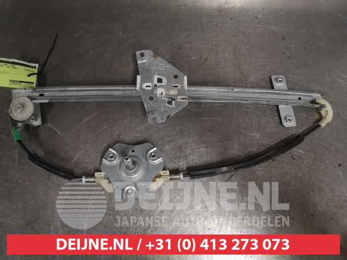 Mitsubishi Space Star Fenstermechanik 4-türig links vorne O531376