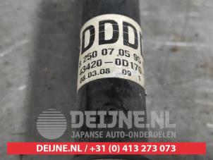 Toyota Yaris Aandrijfas links-voor O532304 foto 2