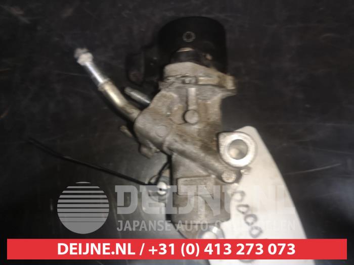 Gebruikte Uitlaat gasklep (EGR) Toyota Yaris II (P9) 1.33 16V Dual VVT-I Prijs op aanvraag aangeboden door V.Deijne Jap.Auto-onderdelen BV