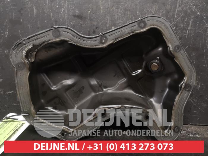 Gebruikte Carterpan Nissan Qashqai (J11) 1.3 DIG-T 140 16V Prijs € 50,00 Margeregeling aangeboden door V.Deijne Jap.Auto-onderdelen BV