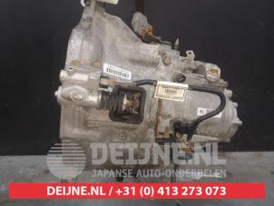 Honda CR-V Gearbox O532528 photo 2