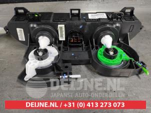 Hyundai I10 Heater control panel O532584 photo 2