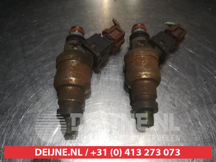 Mitsubishi Space Wagon Injector (petrol injection) O355815