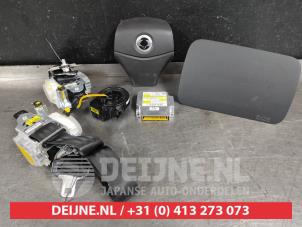 Gebruikte Airbag set Ssang Yong Korando 2.0 e-XDi 16V 4x4 Prijs € 600,00 Margeregeling aangeboden door V.Deijne Jap.Auto-onderdelen BV