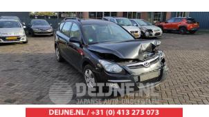 Hyundai I30 Mistlamp rechts-voor O532800 foto 3