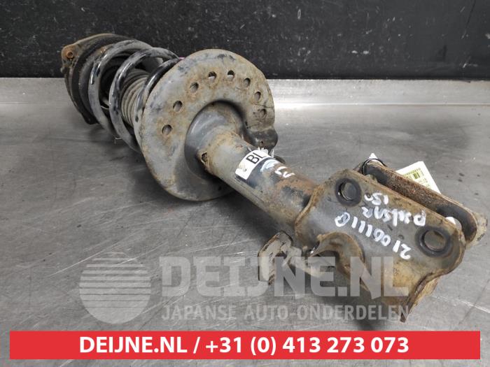 Nissan Pulsar Schokdemperpoot links-voor O532856