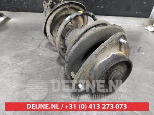 Subaru Impreza Stoßdämpferstrebe rechts vorne O533418 foto 2