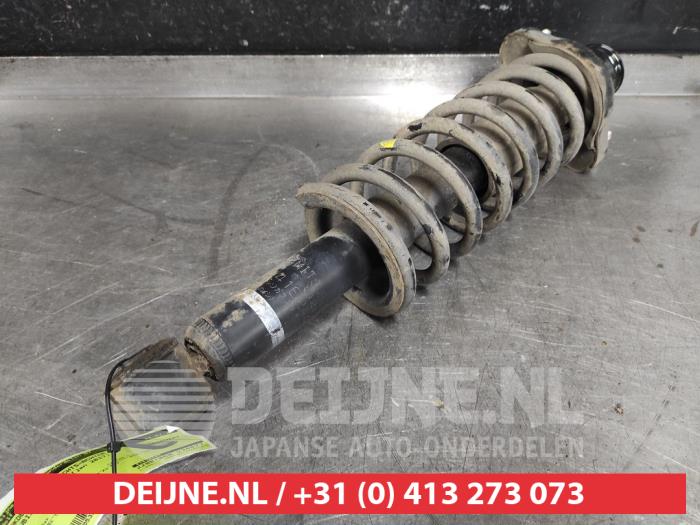 Mitsubishi ASX Stoßdämpferstrebe rechts hinten O533517