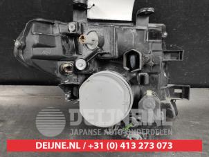Nissan Navara Headlight, left O533684 photo 2