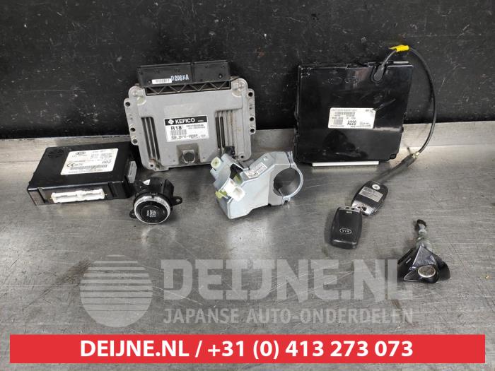 Kia Ceed Computer Motormanagement O534455