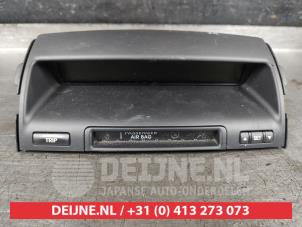 Gebruikte Display Interieur Kia Venga 1.6 CRDi VGT 16V Prijs € 35,00 Margeregeling aangeboden door V.Deijne Jap.Auto-onderdelen BV