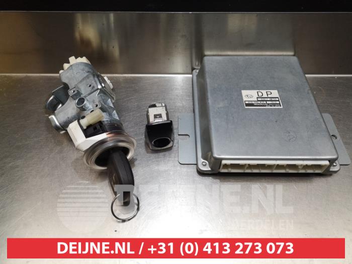 Subaru Impreza Kontaktslot+Sleutel O335185