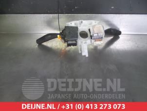 Subaru Impreza Steering column stalk O308606 photo 2
