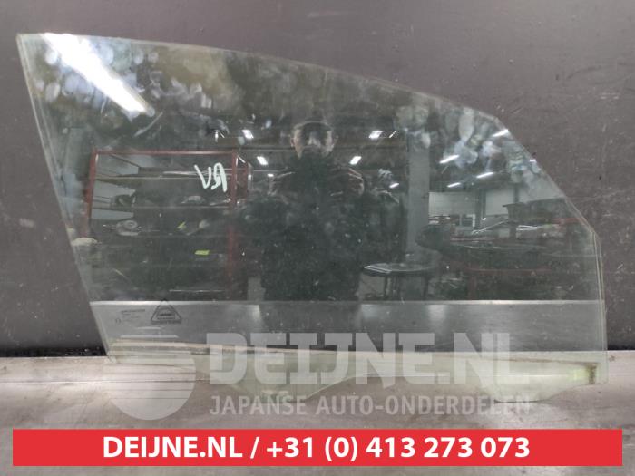 Hyundai IX20 Portierruit 4Deurs rechts-voor O535057