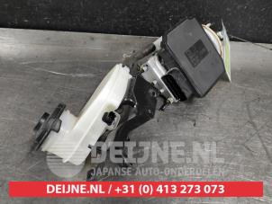 Gebruikte Rembooster Honda Jazz (GR) 1.5 eHEV 16V Prijs € 250,00 Margeregeling aangeboden door V.Deijne Jap.Auto-onderdelen BV