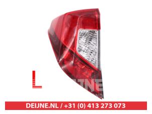 Nieuwe Achterlicht links Honda Jazz Prijs € 190,88 Inclusief btw aangeboden door V.Deijne Jap.Auto-onderdelen BV