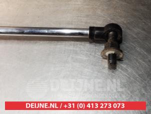 Daihatsu Young RV Gasdemper links-achter O294279 foto 3