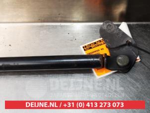 Daihatsu Young RV Gasdemper rechts-achter O295308 foto 3