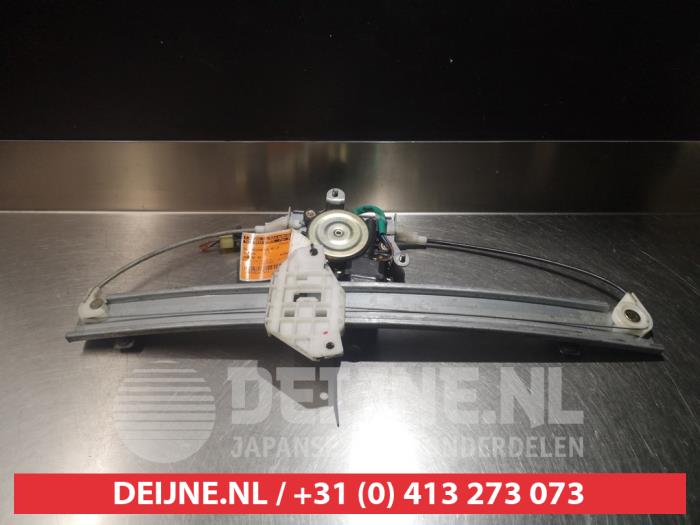 Daewoo Nubira Rear door window mechanism 4-door, left O290612
