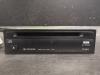 CD Speler van een Toyota Yaris (P1), 1999 / 2005 1.3 16V VVT-i, Hatchback, Benzine, 1.299cc, 63kW (86pk), FWD, 2NZFE; 2SZFE, 1999-08 / 2005-11, NCP10; NCP20; NCP22; SCP12 2000