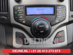 Hyundai I30 Heater control panel O536236 photo 3