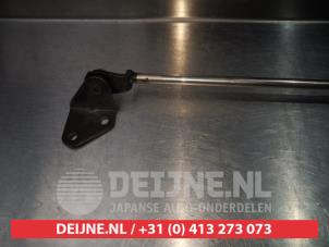 Daihatsu Sirion Gasdemper rechts-achter O295297 foto 2