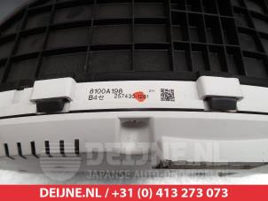 Mitsubishi Grandis Odometer KM O304813 photo 2