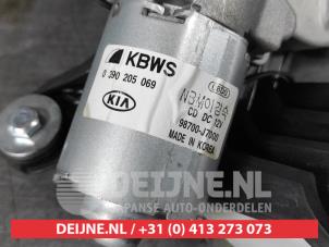 Kia Ceed Ruitenwissermotor achter O536317 foto 3