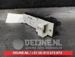 Toyota Rav-4 Multi-functional window switch O536338 photo 2