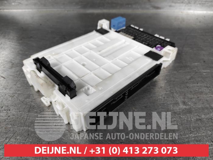 Suzuki Swift Sicherungskasten O536771