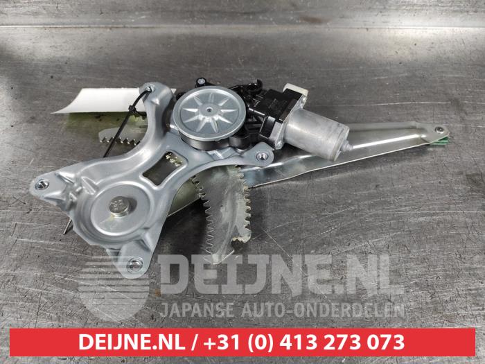 Suzuki Swift Fenstermechanik 4-türig links hinten O536775