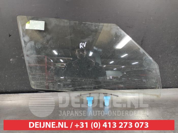 Suzuki Swift Türscheibe 4-türig rechts vorne O536806