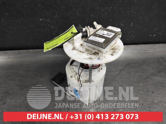 Gebruikte Tank element Pomp Kia Niro I (DE) 1.6 GDI Hybrid Prijs € 100,00 Margeregeling aangeboden door V.Deijne Jap.Auto-onderdelen BV