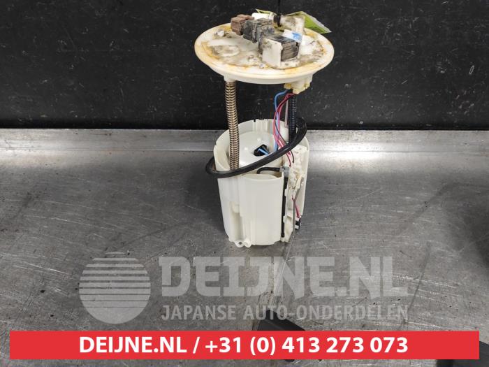 Gebruikte Tank element Pomp Mitsubishi Outlander (CW) 3.0 V6 24V Mivec 4x2 Prijs € 50,00 Margeregeling aangeboden door V.Deijne Jap.Auto-onderdelen BV
