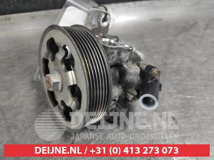 Gebruikte Pomp Servo Honda FR-V (BE) 2.2 i-CTDi 16V Prijs € 35,00 Margeregeling aangeboden door V.Deijne Jap.Auto-onderdelen BV