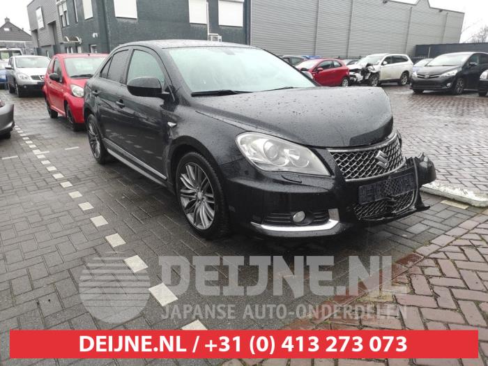 Suzuki Kizashi Fog light, front right O537123