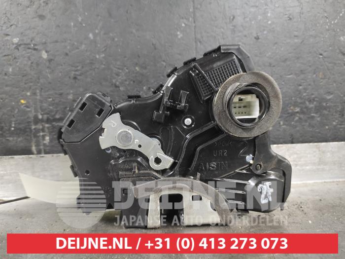 Toyota Auris Deurslot Mechaniek 4Deurs rechts-voor O537572