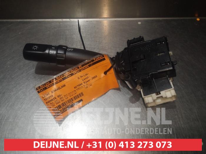 Toyota Avensis Licht Schakelaar O307311