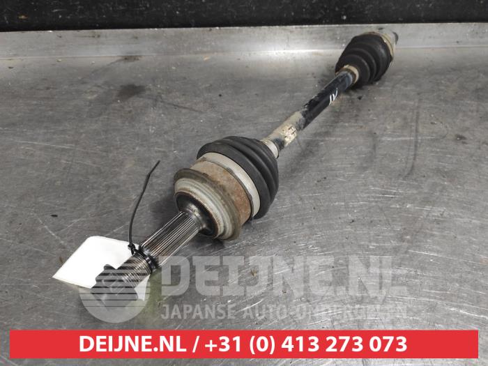 Toyota Yaris Antriebswelle links vorne O537813
