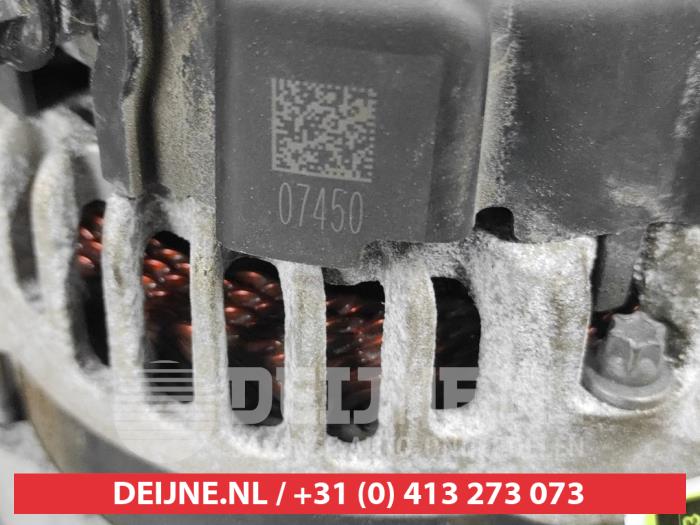 Dynamo van een Hyundai i20 (BC3) 1.0 T-GDI 100 12V 2021