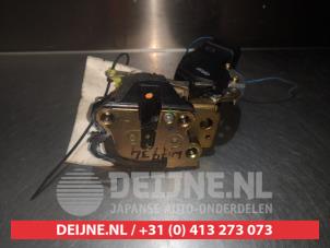 Toyota Landcruiser Türschlossmechanik 4-türig links hinten O280597 foto 2
