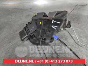 Mazda 5 Door lock mechanism 4-door, front left O538248 photo 2