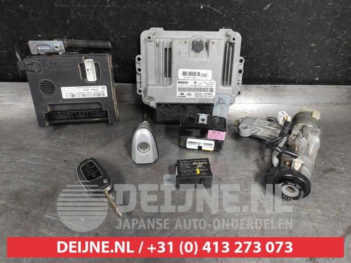 Hyundai Santafe Kontaktslot+Sleutel O538749
