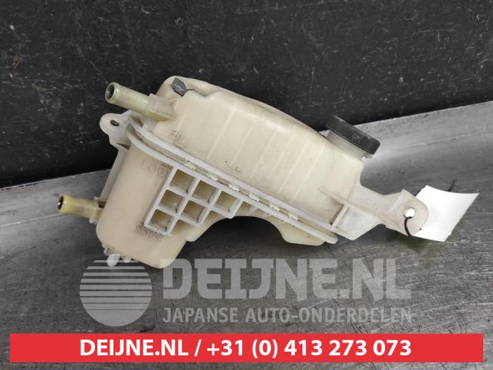 Toyota Verso Ausgleichsbehälter O539011