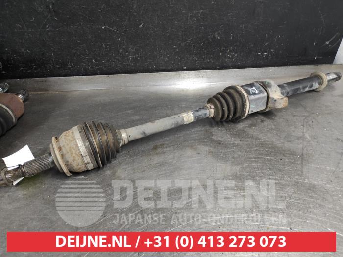 Toyota Verso Aandrijfas rechts-voor O539015