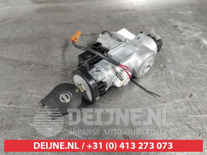 Nissan Micra Kontaktslot+Sleutel O539150