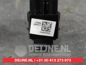 Kia Picanto Electric window switch O539826 photo 3