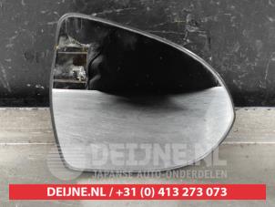 Gebruikte Spiegelglas rechts Kia Sportage (SL) 1.7 CRDi 16V 4x2 Prijs € 35,00 Margeregeling aangeboden door V.Deijne Jap.Auto-onderdelen BV