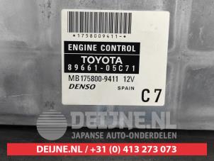 Toyota Avensis Kontaktslot+Sleutel O539889 foto 2